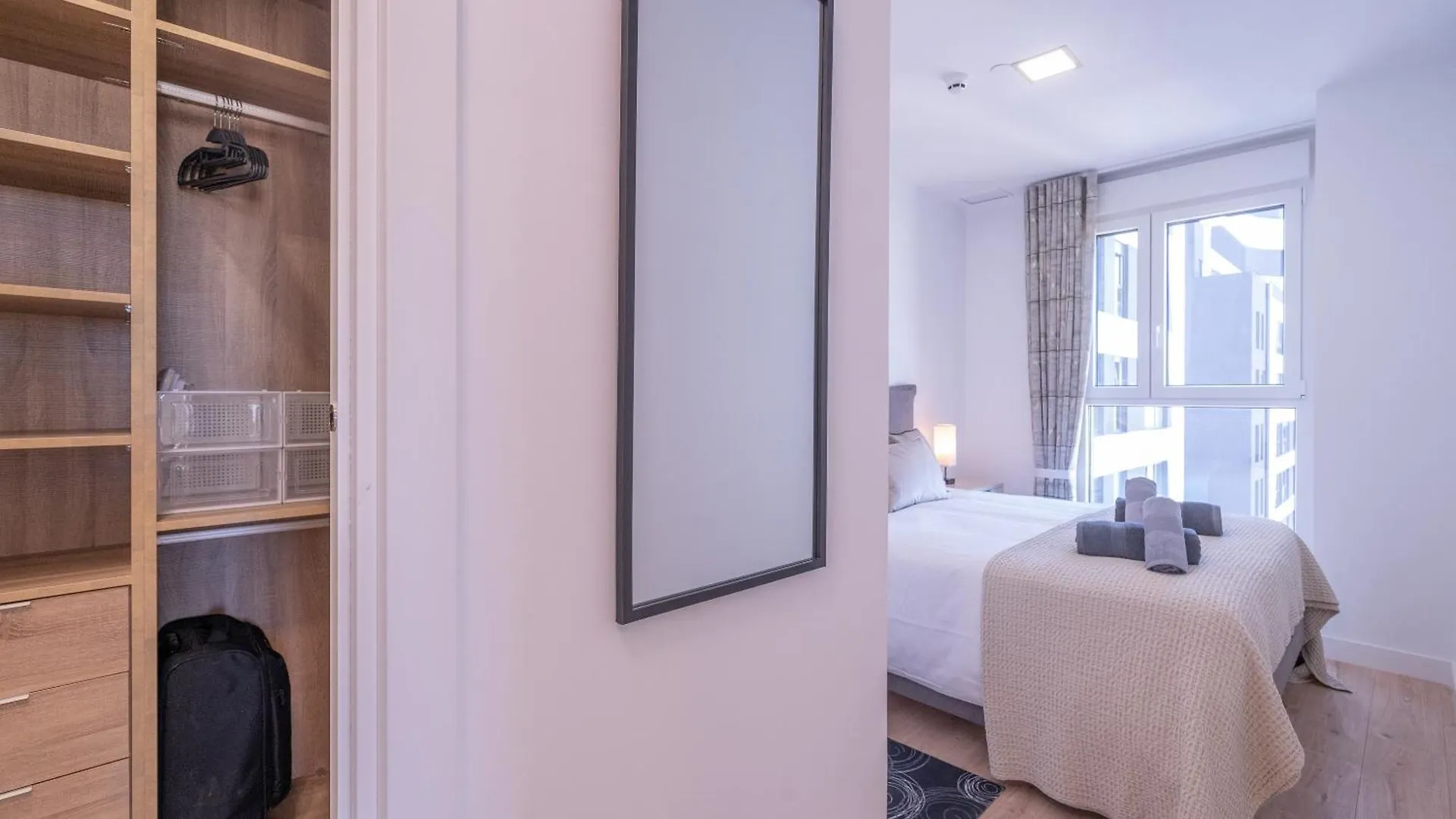 Xpce Urban 16 Malaga Skyline - Parking Free Apartment