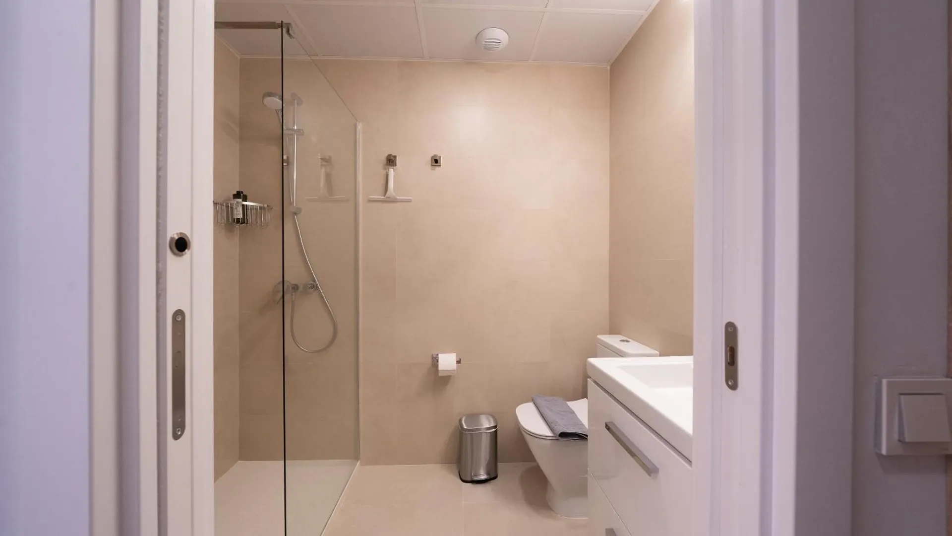 Xpce Urban 16 Malaga Skyline - Parking Free Apartment