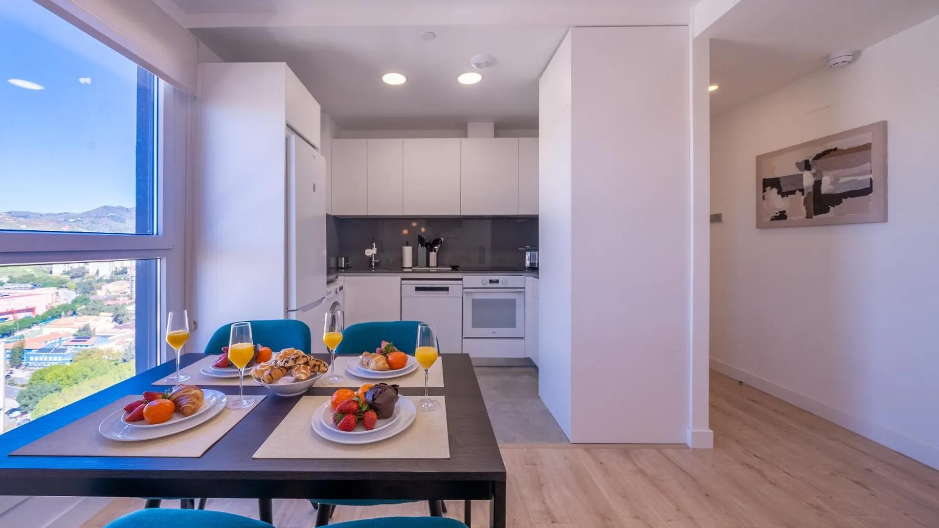 Xpce Urban 16 Malaga Skyline - Parking Free Apartment