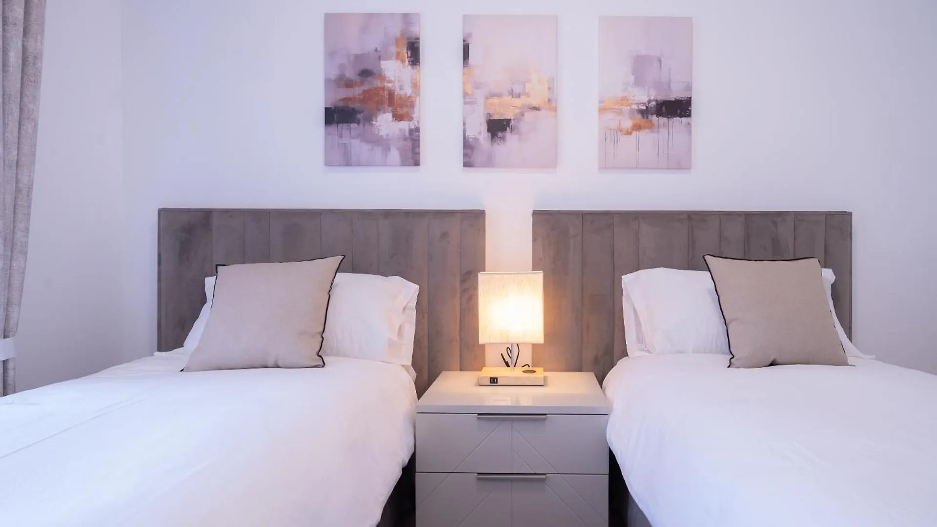 Xpce Urban 16 Malaga Skyline - Parking Free Apartment