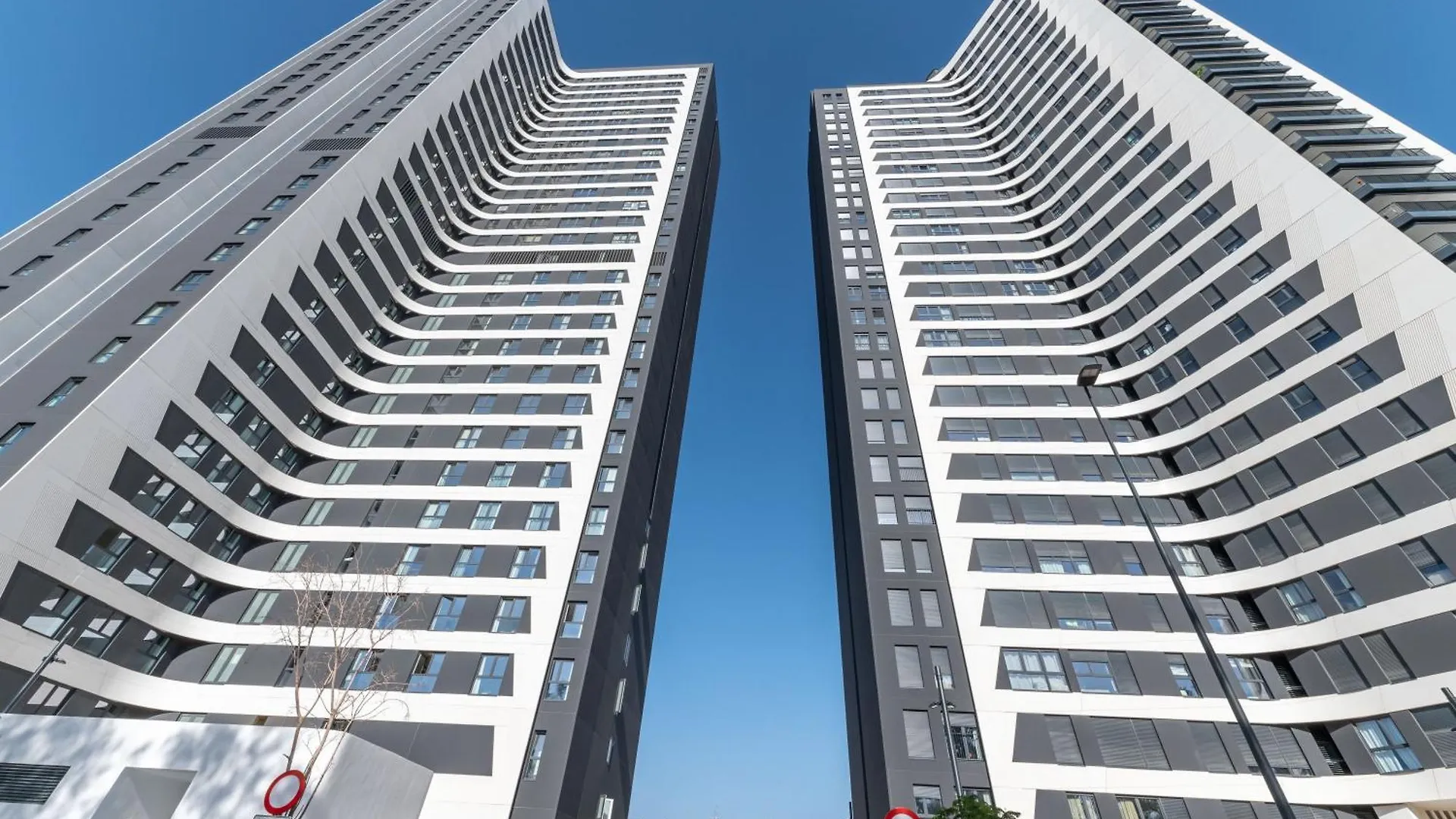 Xpce Urban 16 Malaga Skyline - Parking Free Apartment